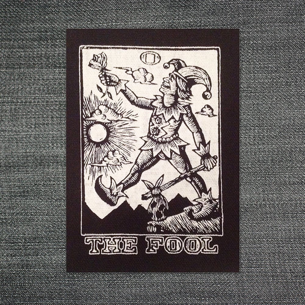 jug næse Gå tilbage The Fool Tarot Card - Sew On Tarot Patch - Occult Punk Patch - Occult –  Horse & Hare