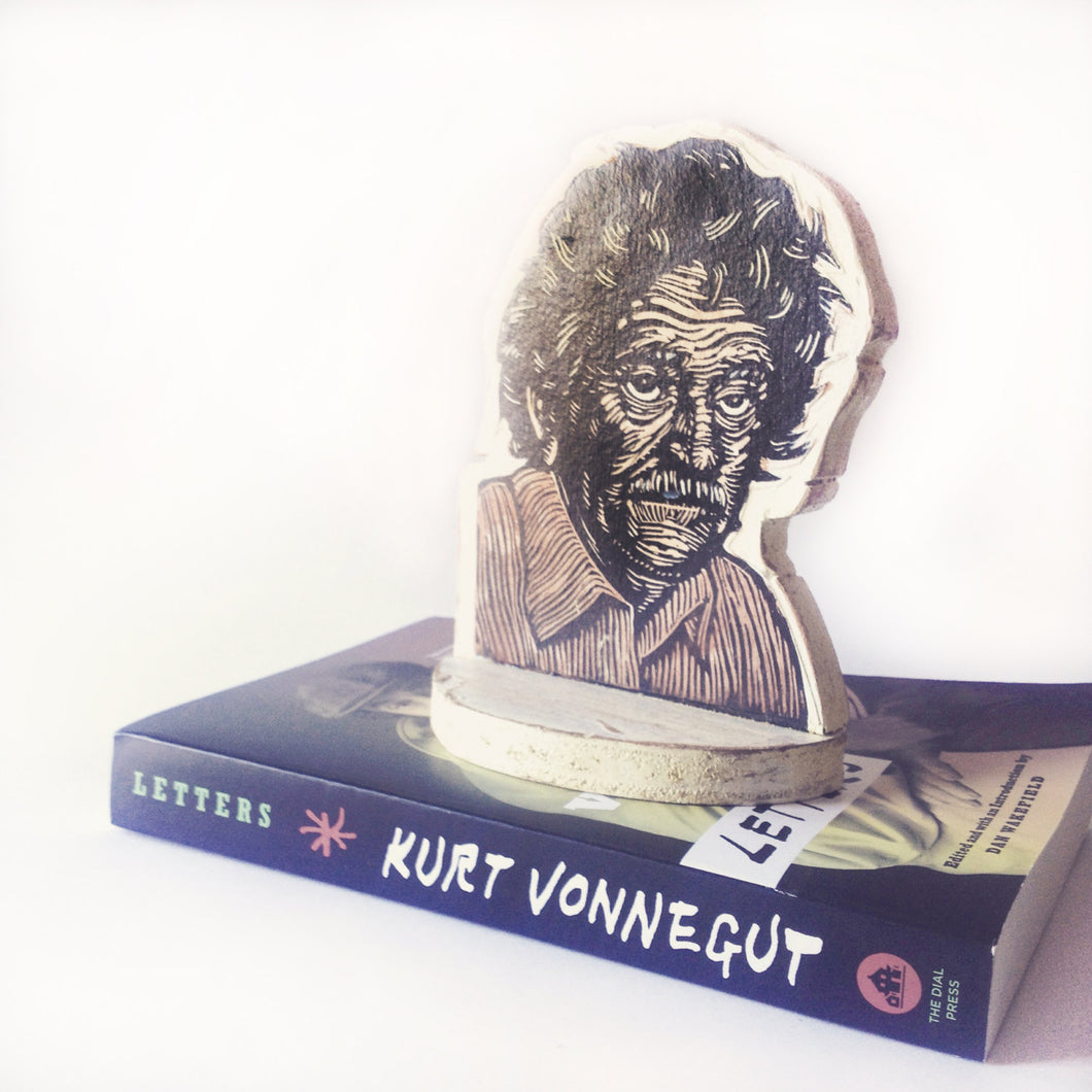 Kurt Vonnegut Bookend - Vonnegut Art - Home Decor - Literary Gift - Writer Gift - Library Art - Office Art- Author Art - Bookend - Sculpture